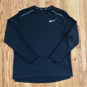 Nike Men's Running Long Sleeve Shirt